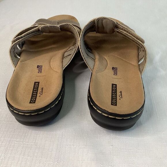 Clarks Collection Mixed Metallic Comfort Strappy Slide in Sandal Size 8 - Picture 6 of 8